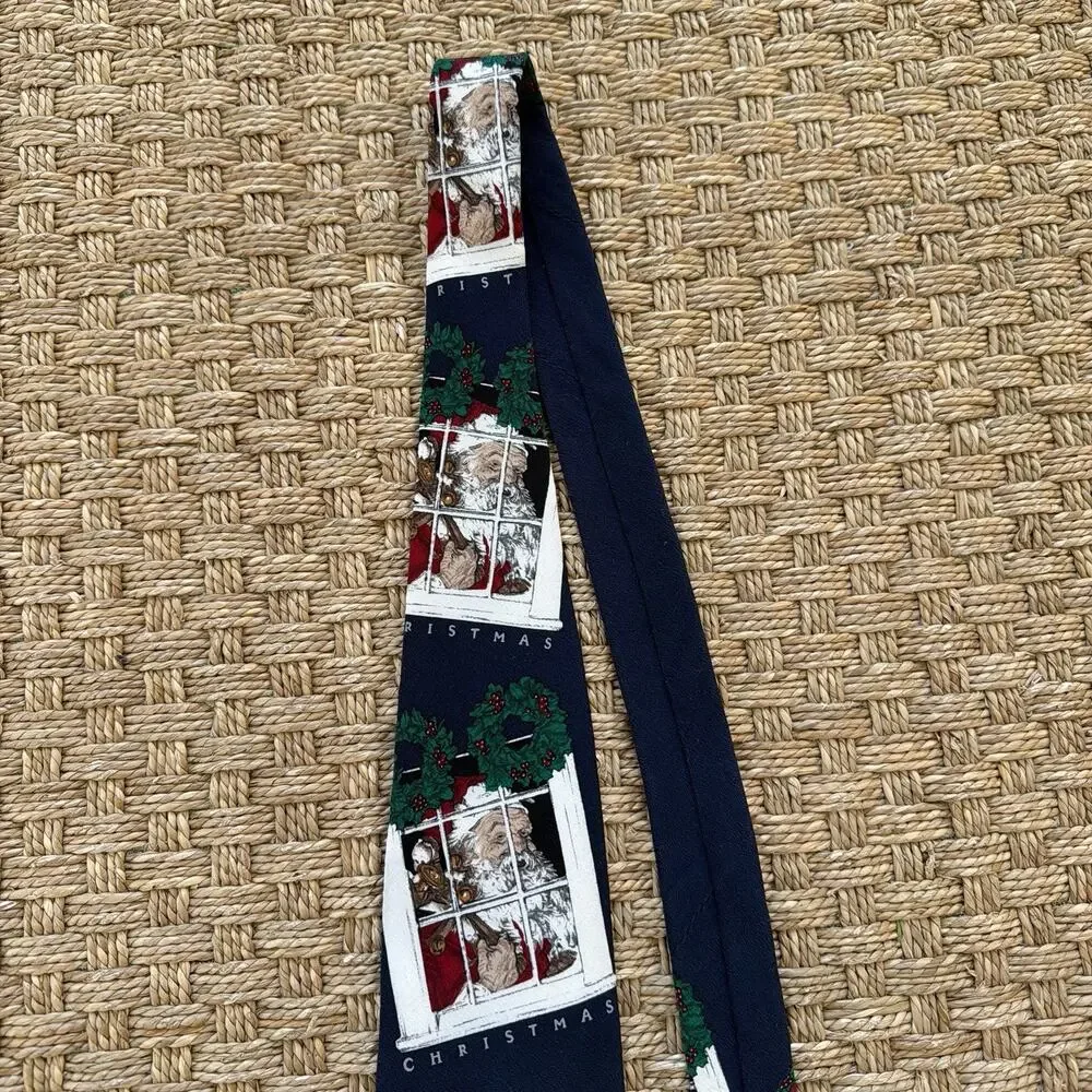 Vintage 1996 Van Heusen Santa Clause Christmas Tie The Saturday Evening Post